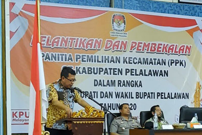 KPU Riau lantik 580 anggota PPK di Sembilan Kabupaten/kota 